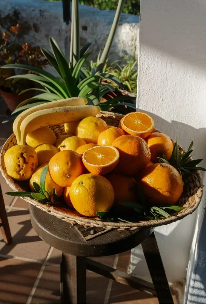 Corbeille de fruits bio et vitaminés